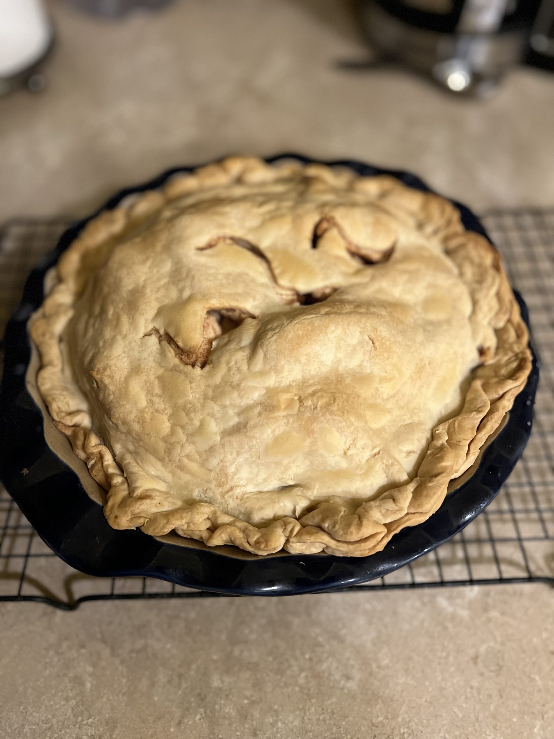 Apple Pie Plate, Vintage Ceramic Pie Recipe Deep Dish Baking Dish